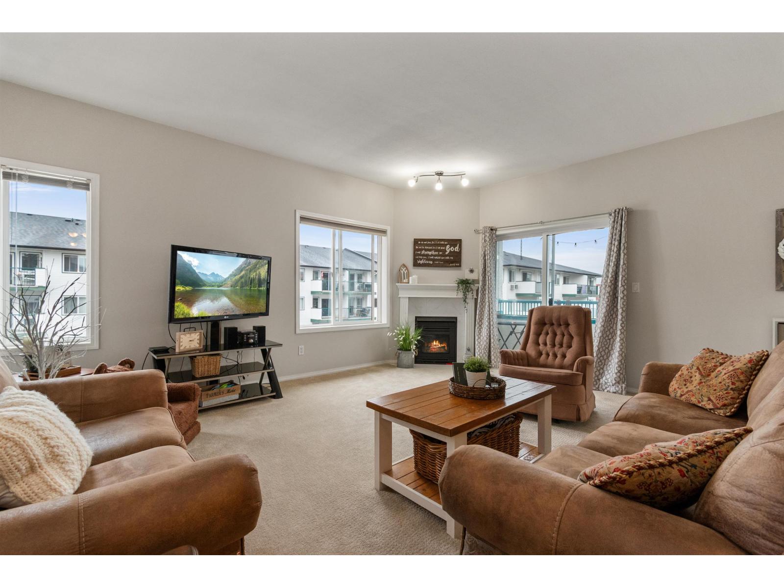 308 9143 EDWARD STREET, Chilliwack Proper West, Chilliwack