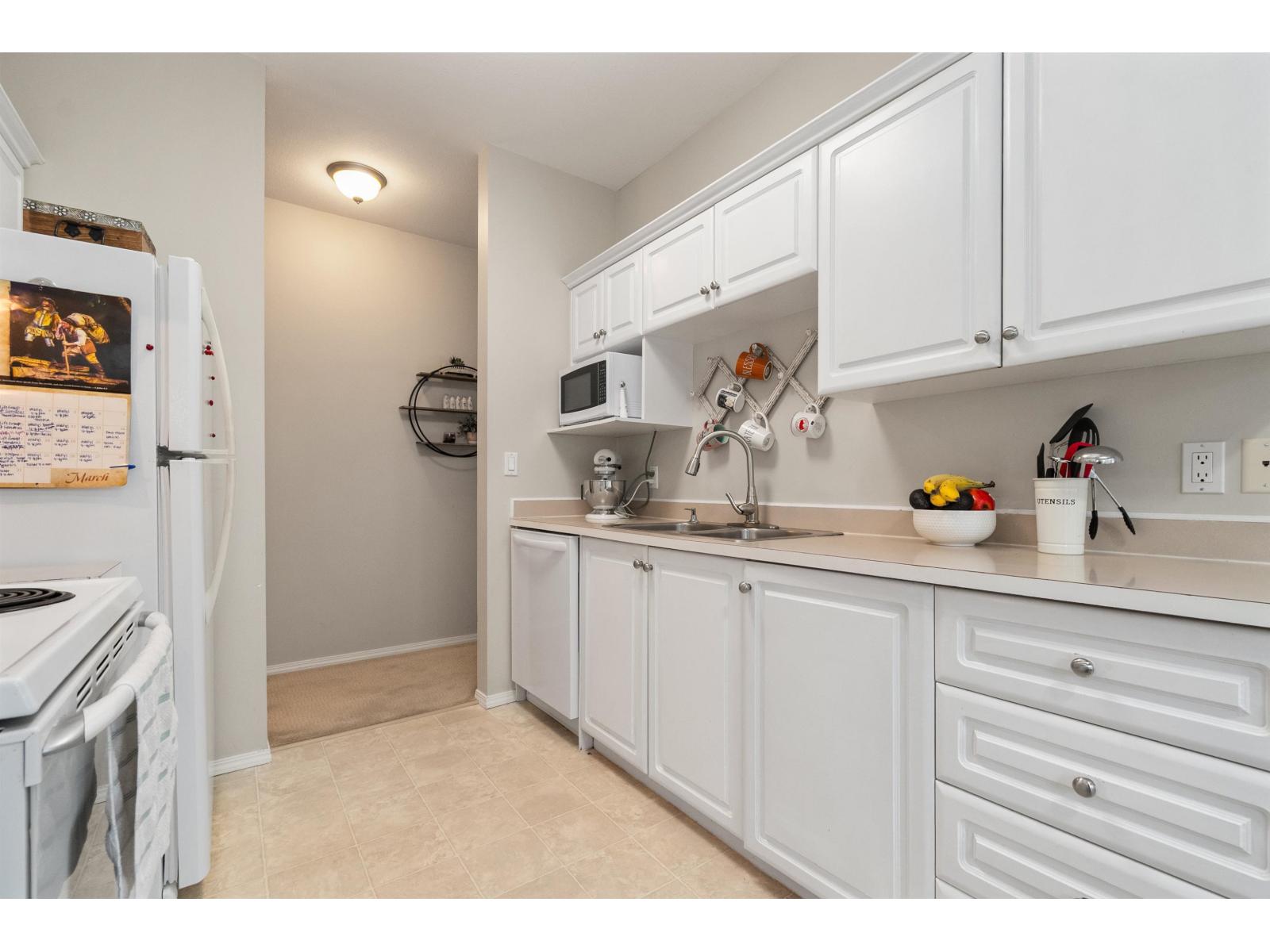 308 9143 EDWARD STREET, Chilliwack Proper West, Chilliwack