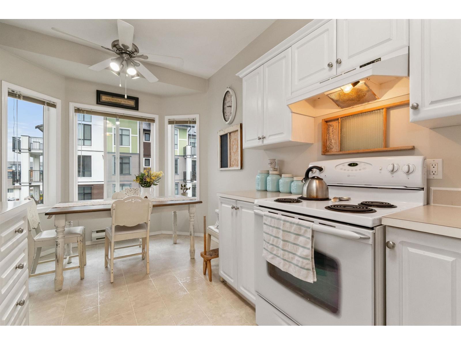 308 9143 EDWARD STREET, Chilliwack Proper West, Chilliwack