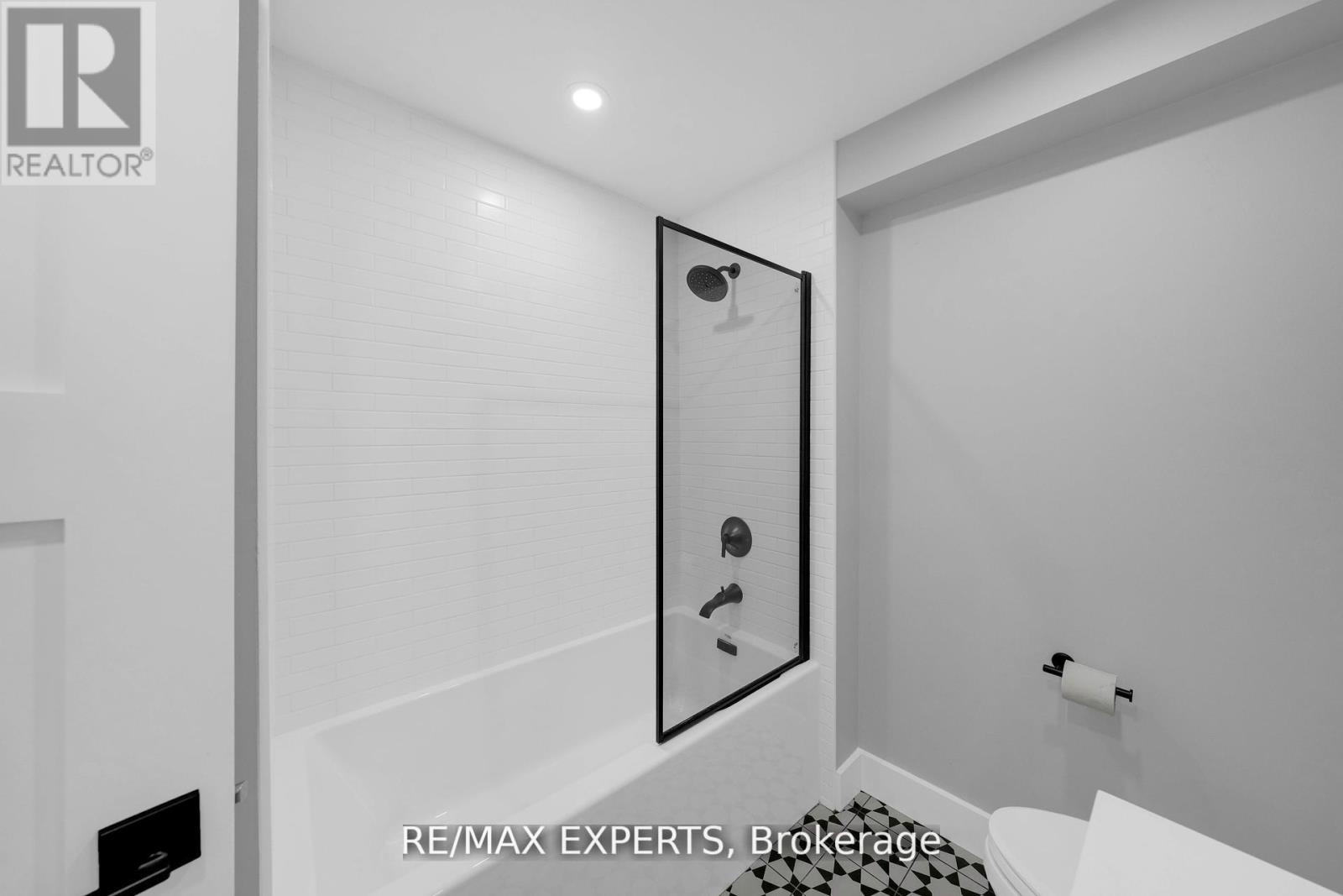253 SPENCER AVENUE, Essa (Thornton), Ontario