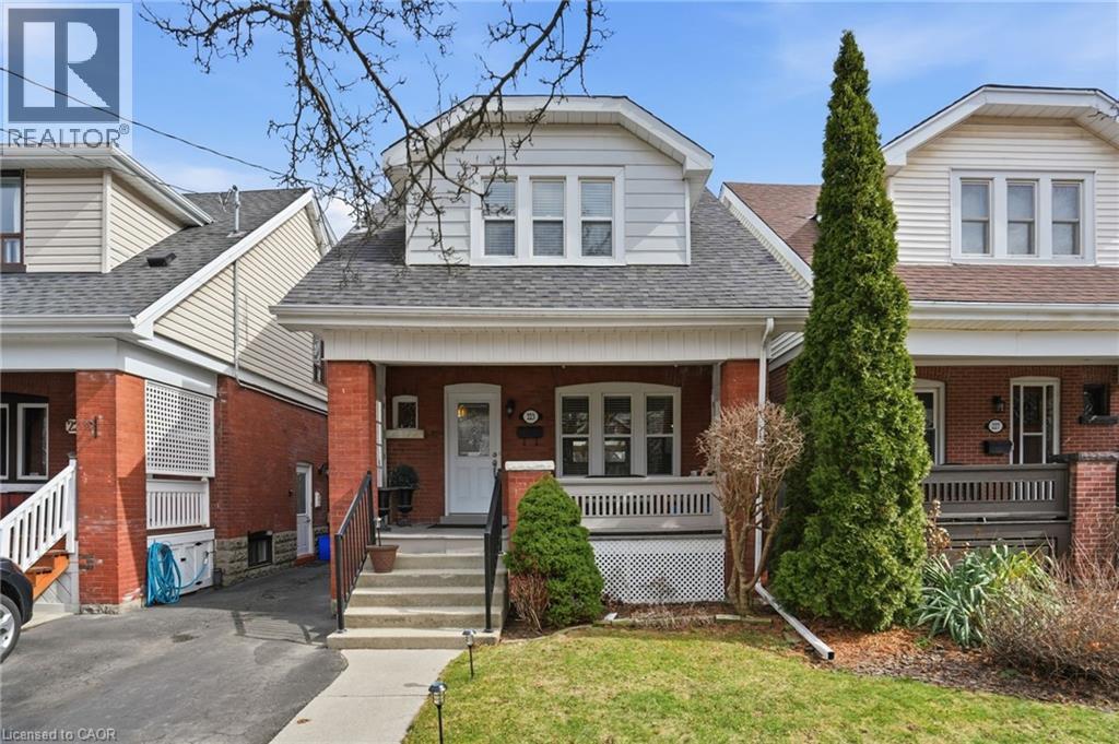 223 PARK Row S,Hamilton,,