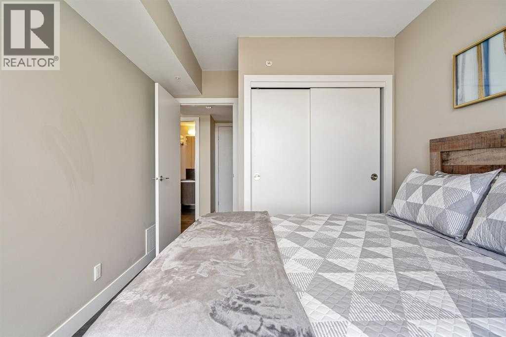 Single Family House for Sale in    Street SE Beltline Calgary 