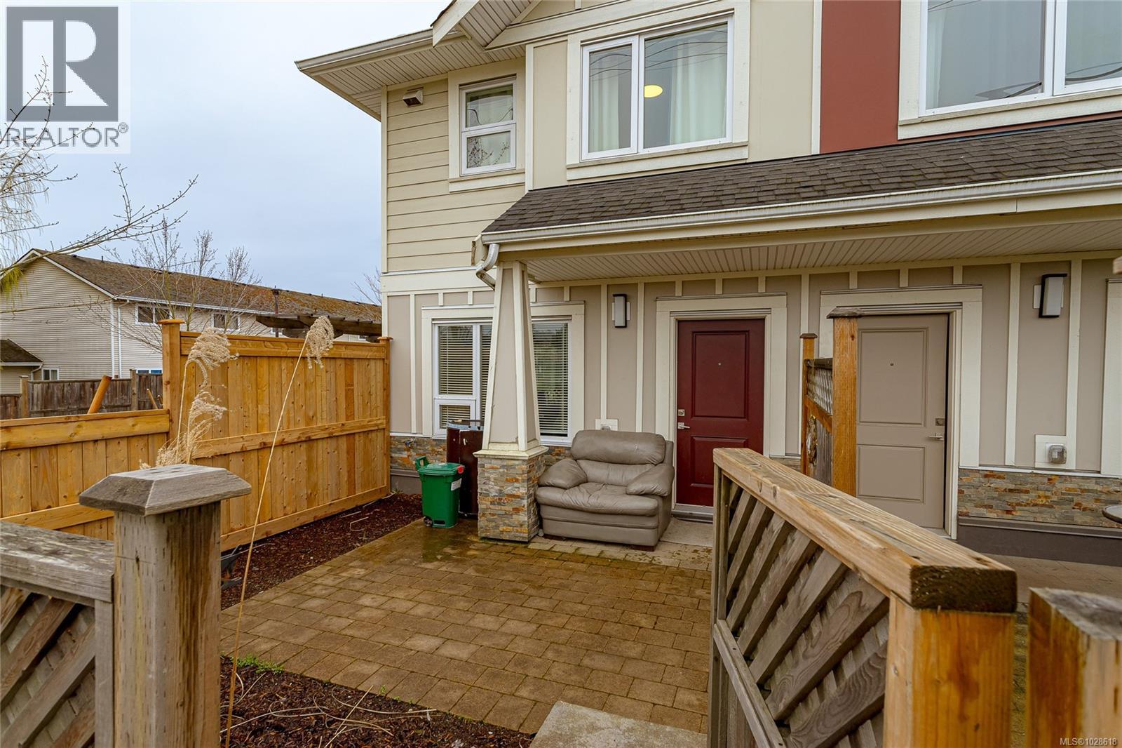 #101 3248 Sherman Rd - 18