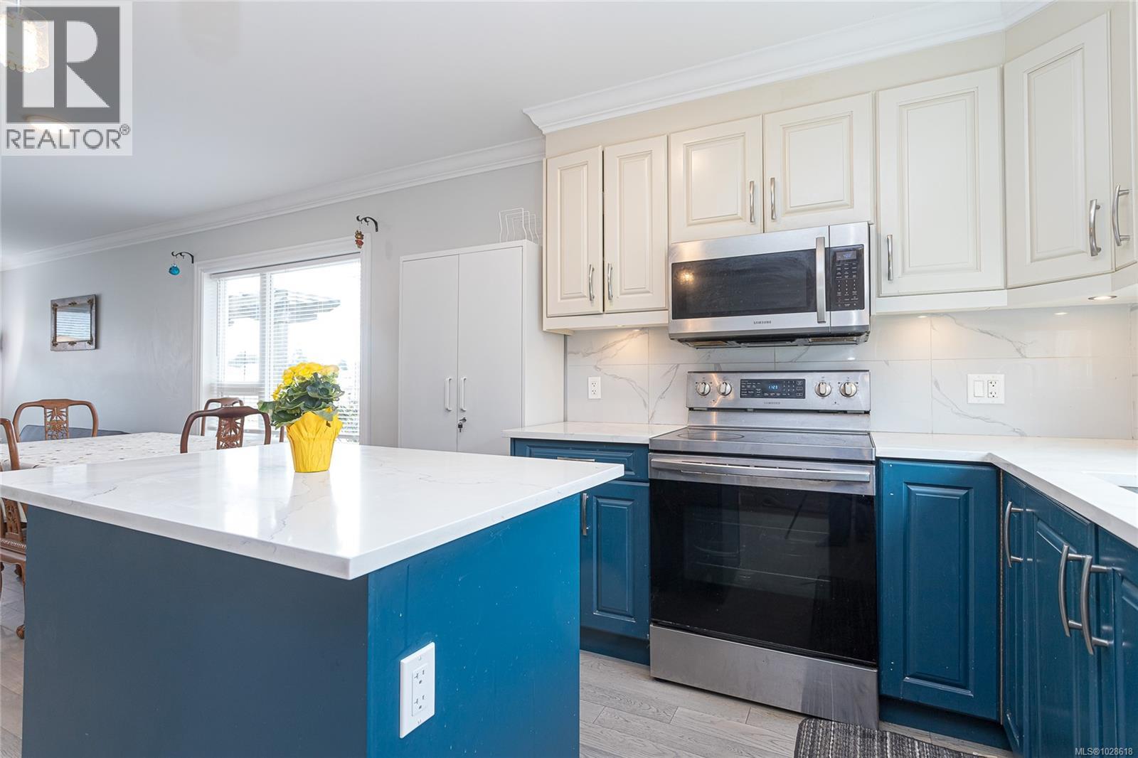 #101 3248 Sherman Rd - 9