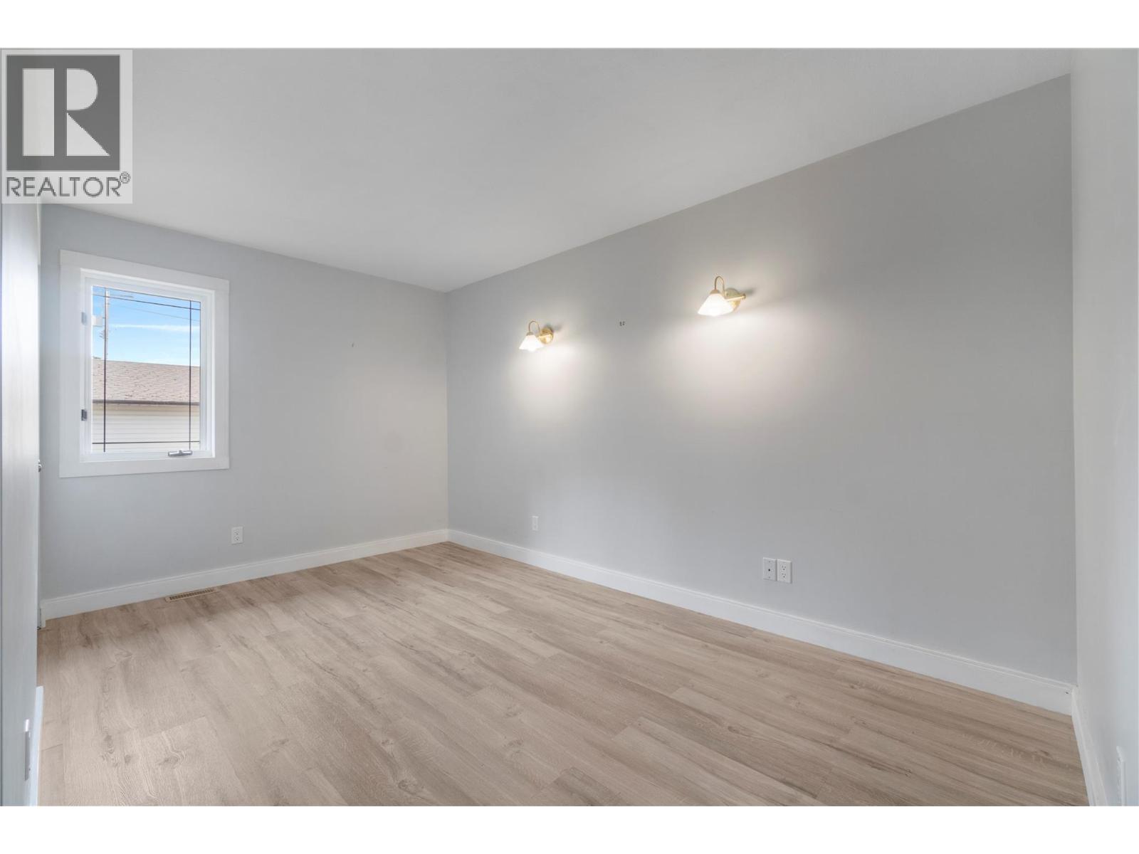 3533 Eagle Bay Road, Blind Bay