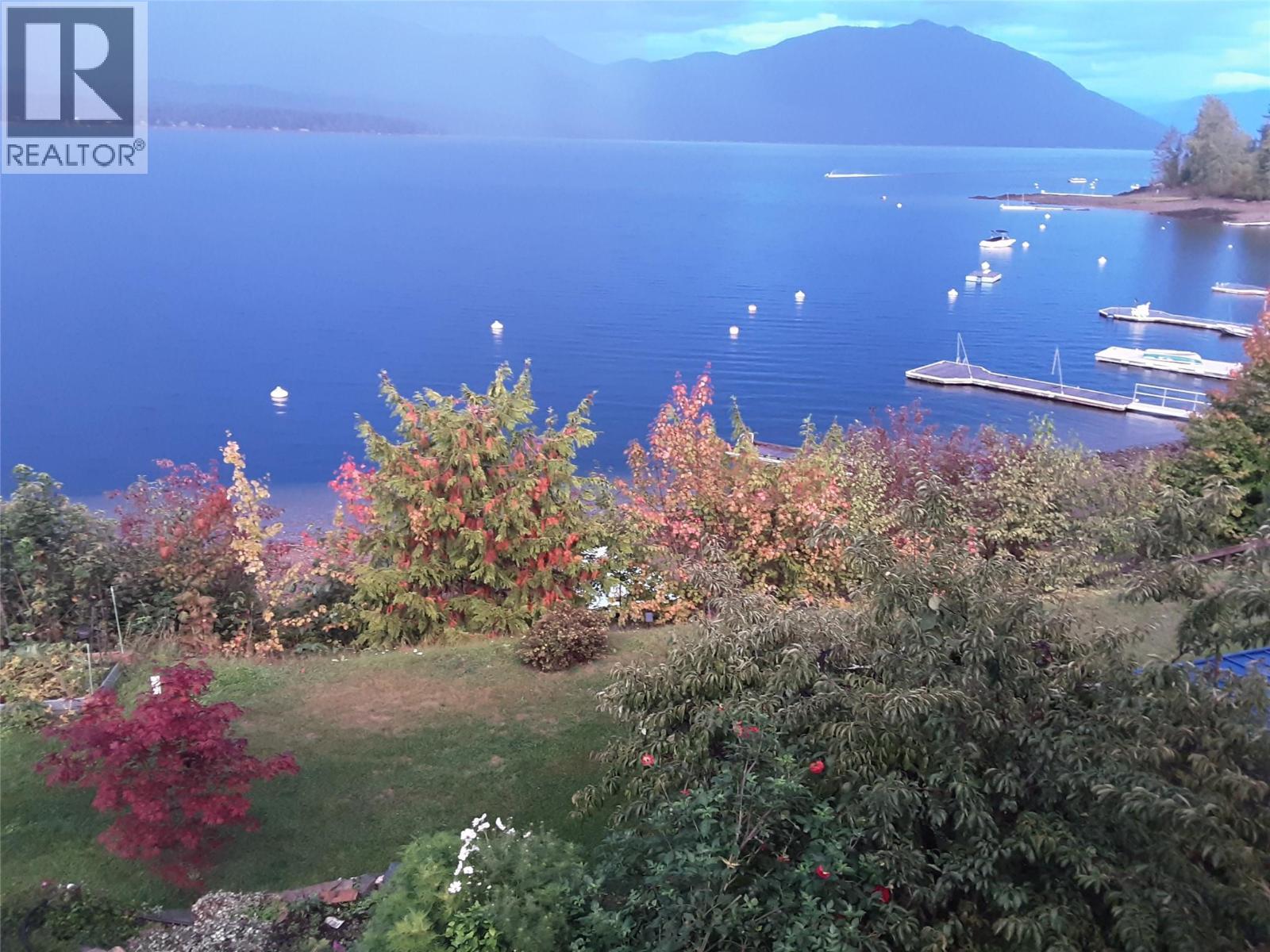 3533 Eagle Bay Road, Blind Bay