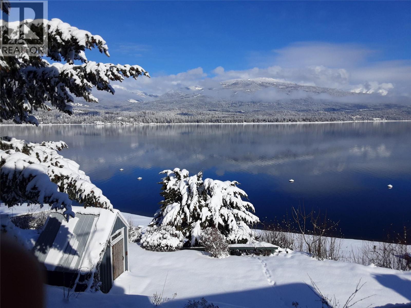 3533 Eagle Bay Road, Blind Bay