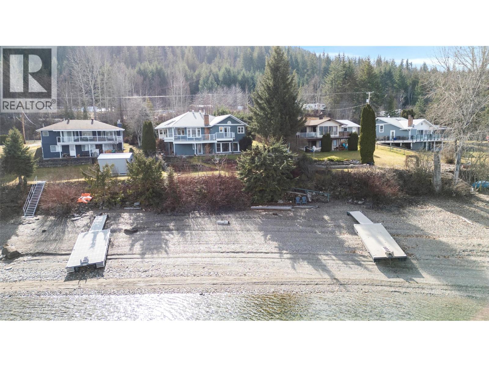 3533 Eagle Bay Road, Blind Bay