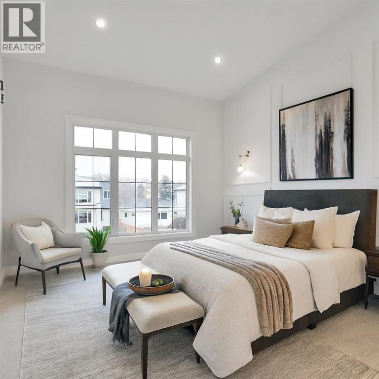 Single Family House for Sale in   Avenue NW Bowness Calgary 