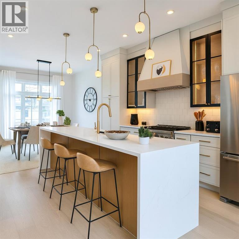 Single Family House for Sale in   Avenue NW Bowness Calgary 