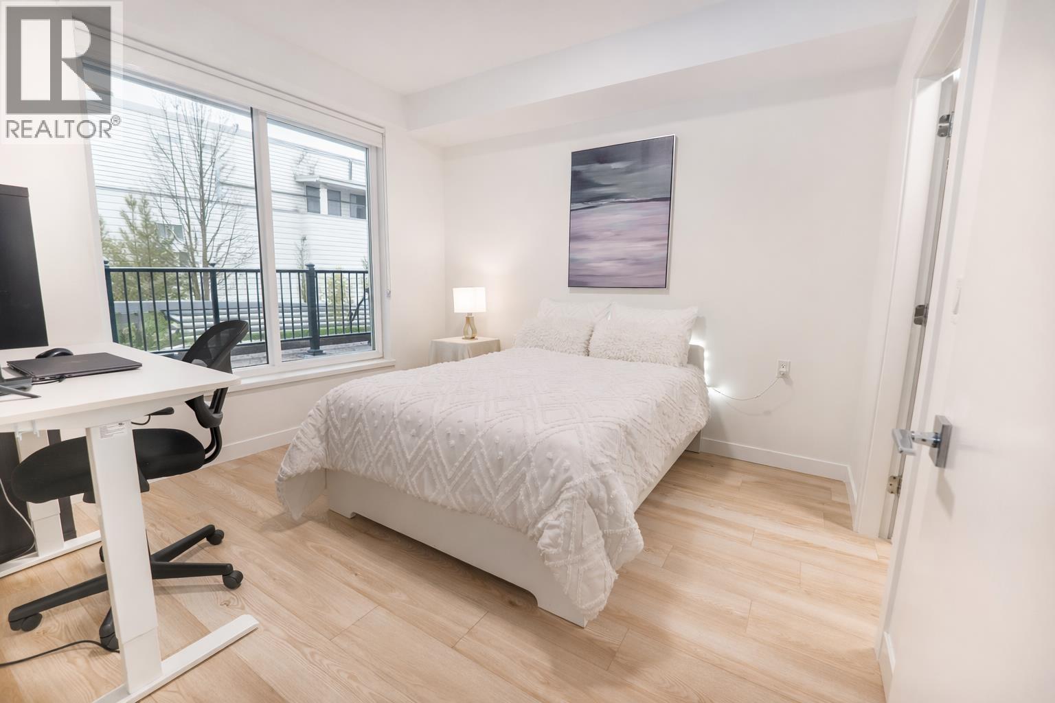 105 11913 BURNETT STREET, Maple Ridge