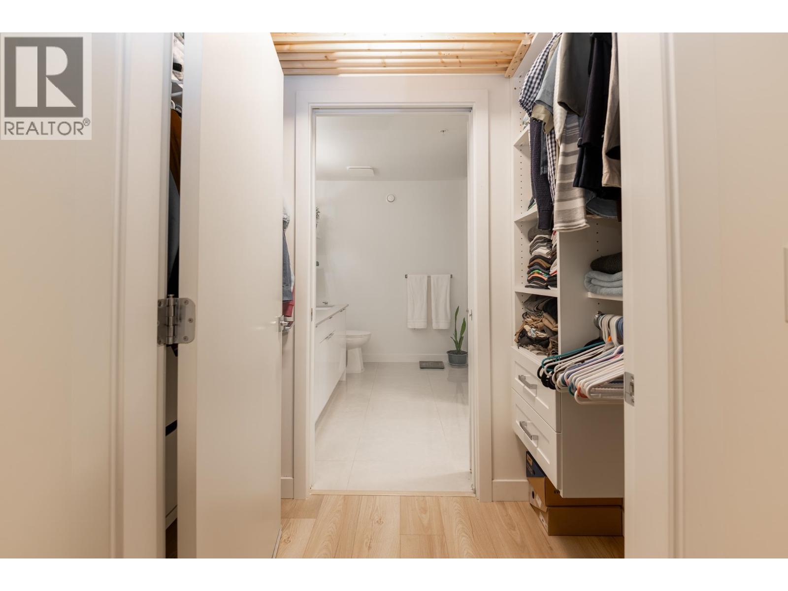 105 11913 BURNETT STREET, Maple Ridge