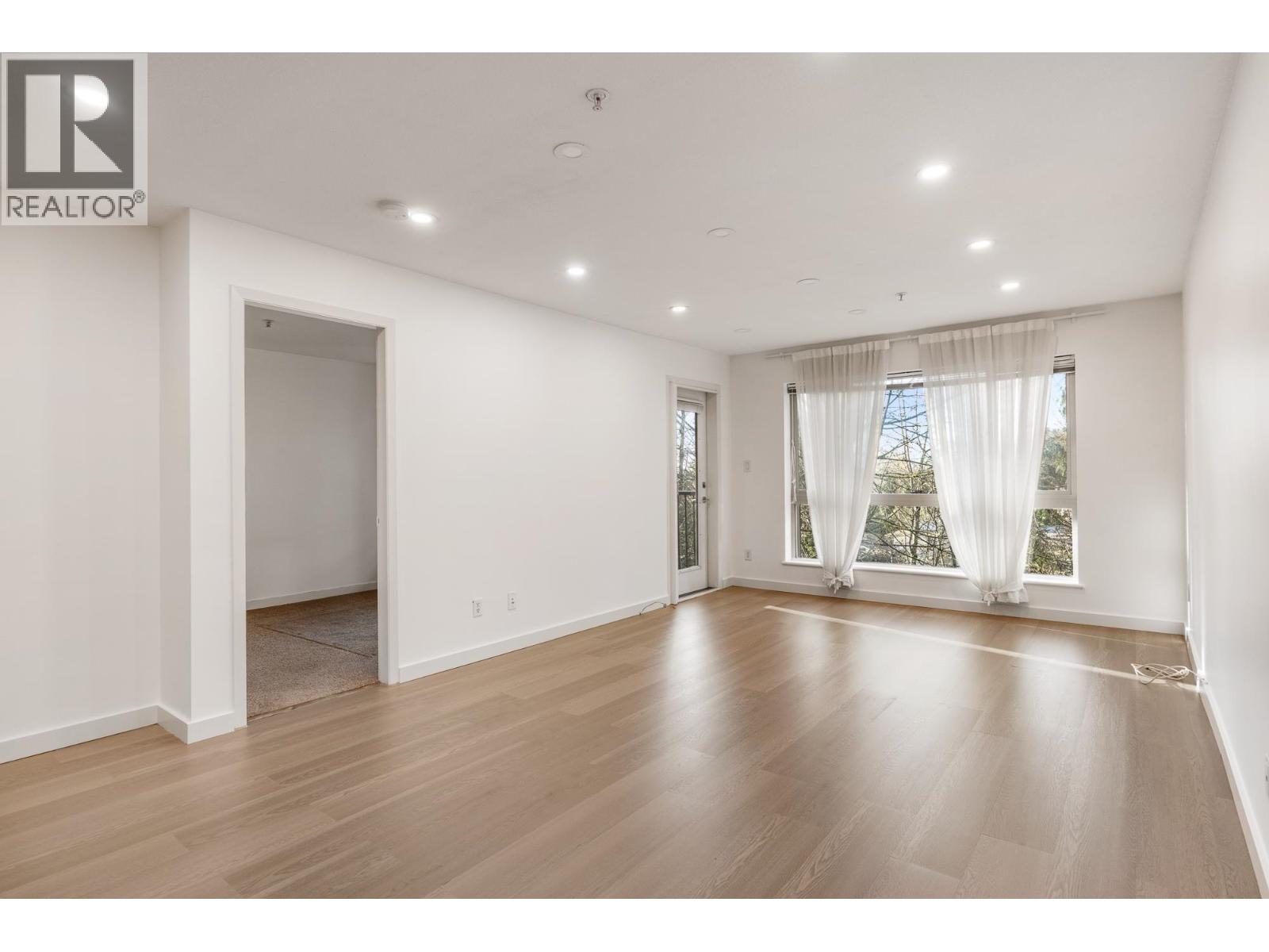 215 11665 HANEY BYPASS, Maple Ridge