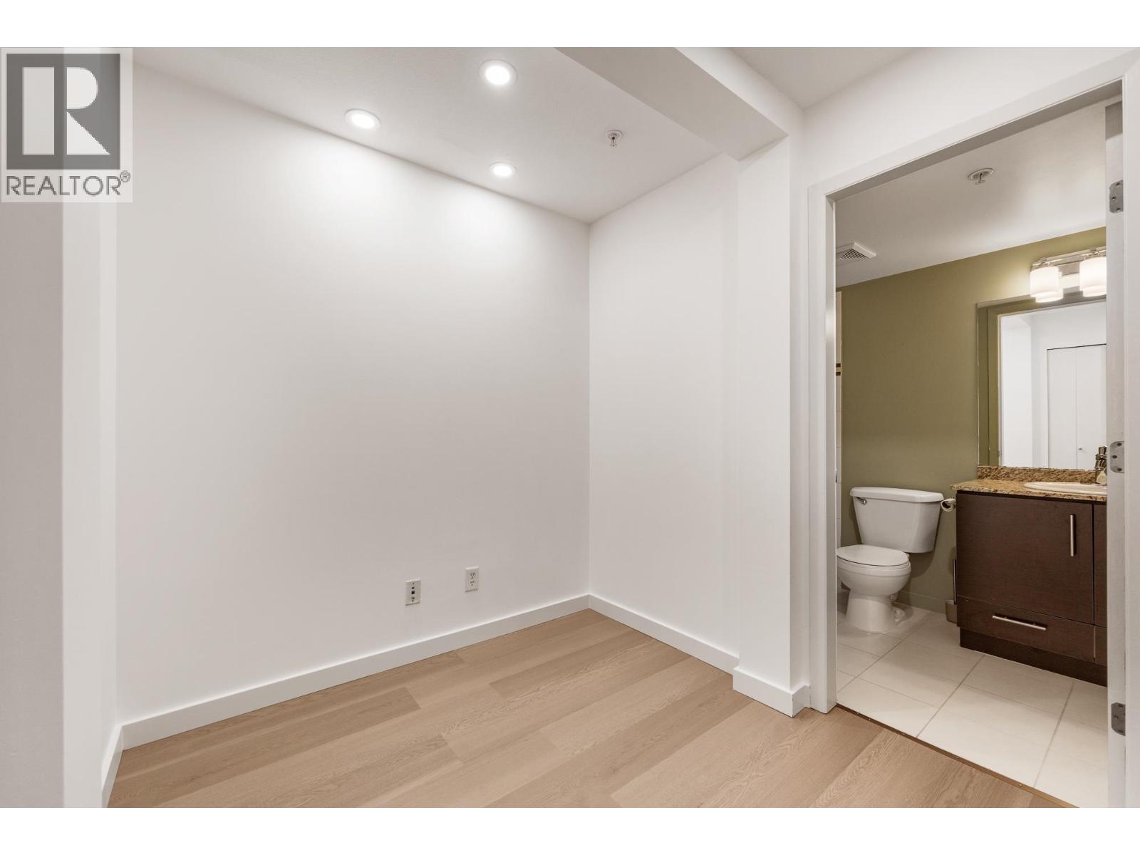 215 11665 HANEY BYPASS, Maple Ridge