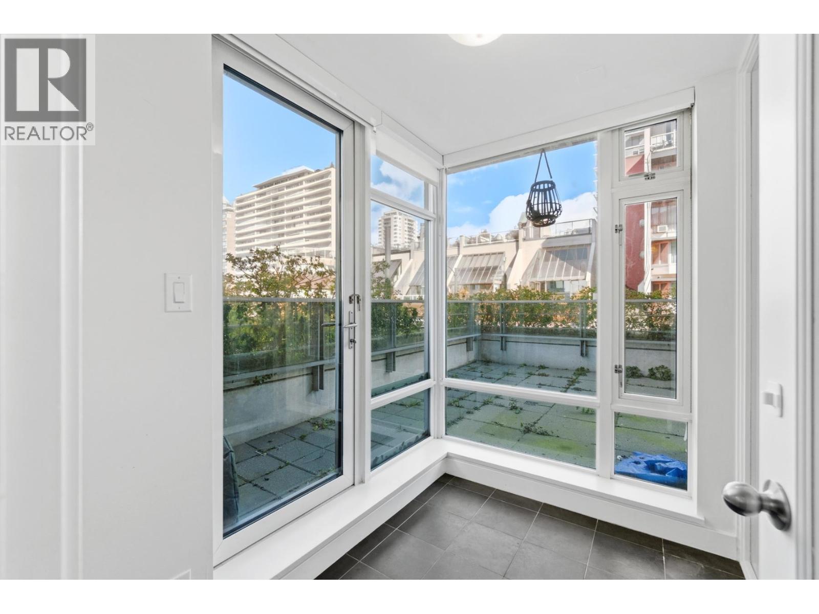 301 1762 DAVIE STREET, Vancouver