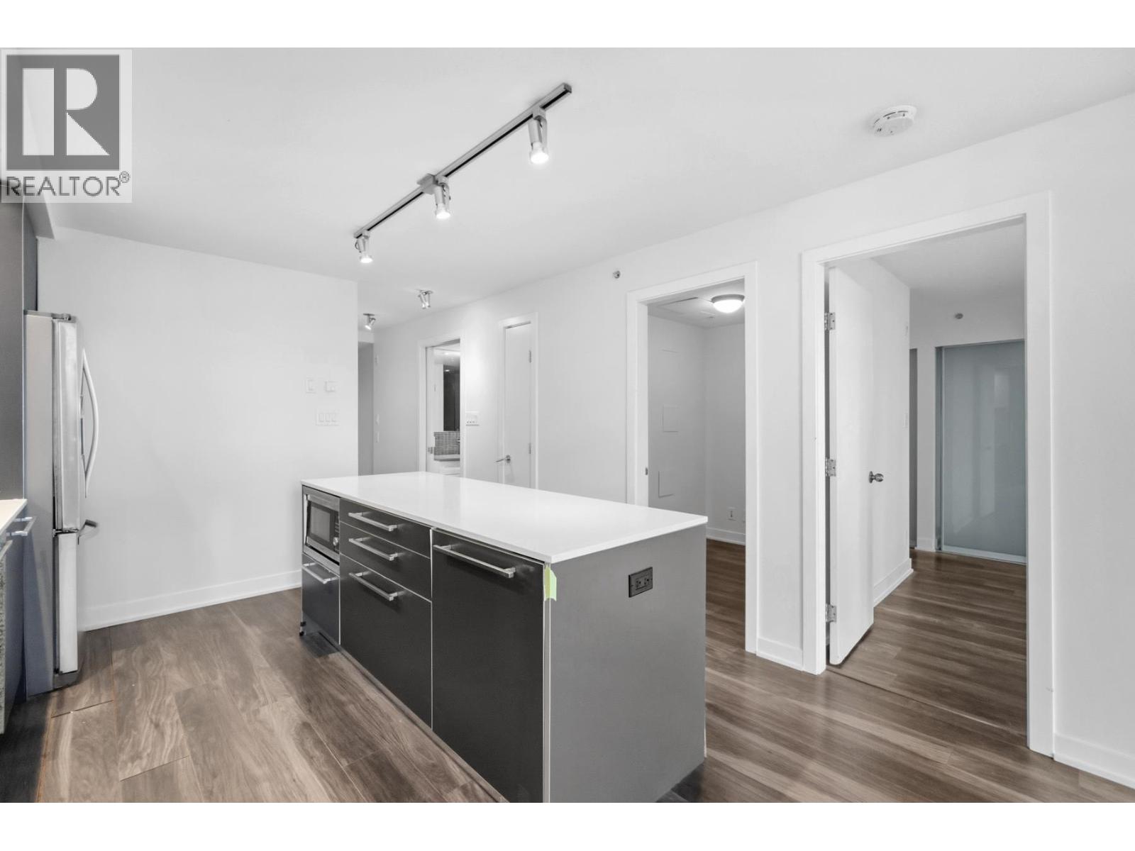 301 1762 DAVIE STREET, Vancouver