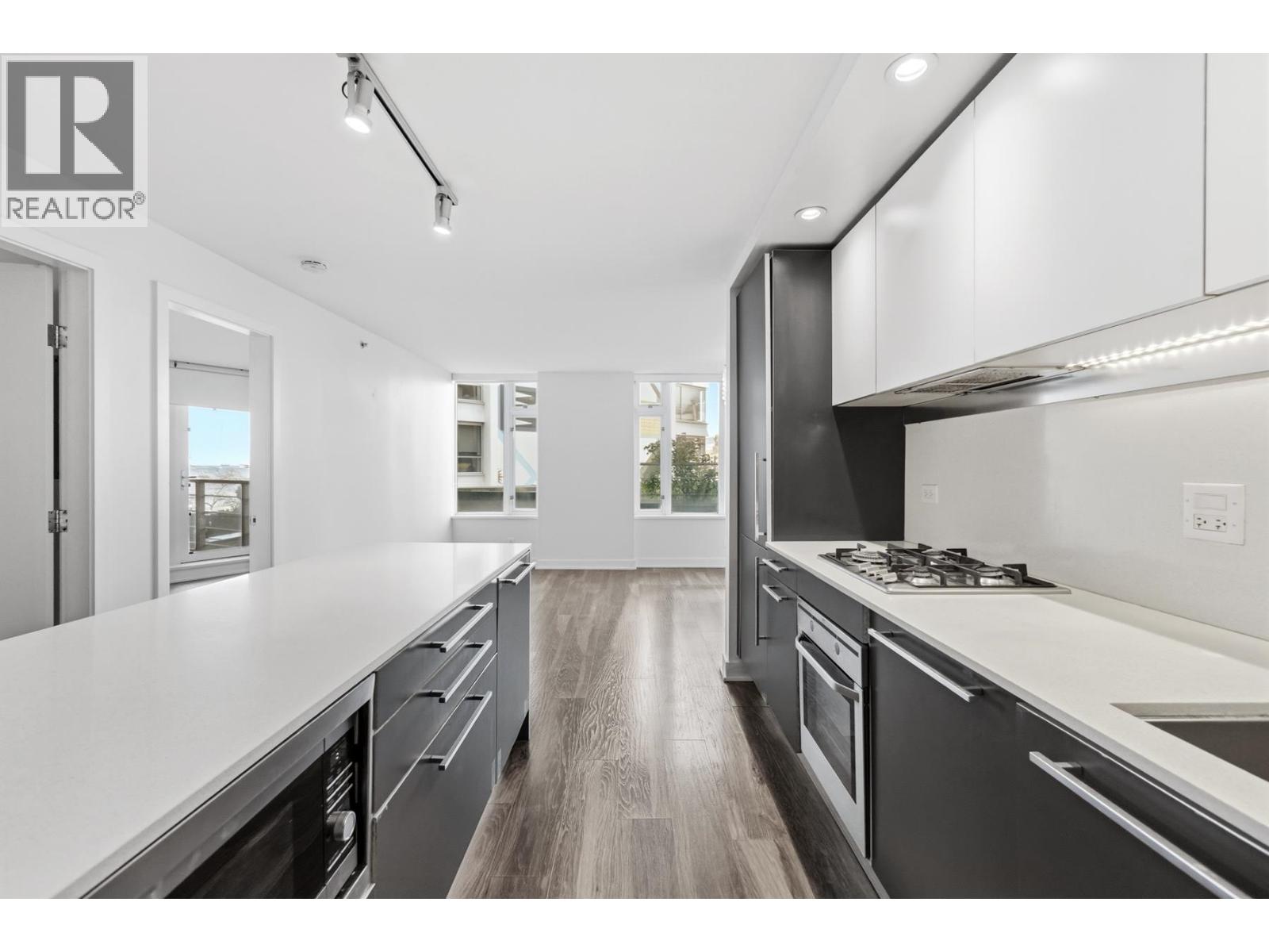 301 1762 DAVIE STREET, Vancouver