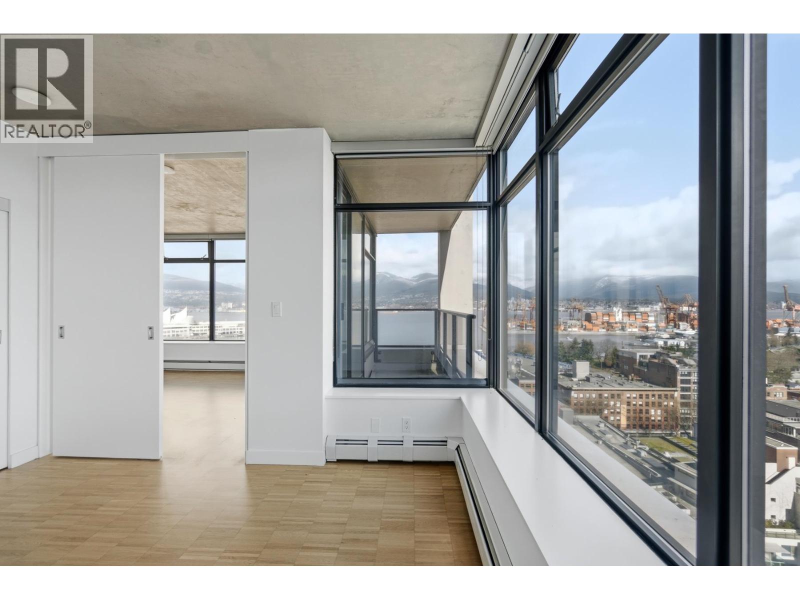 1701 108 W CORDOVA STREET, Vancouver