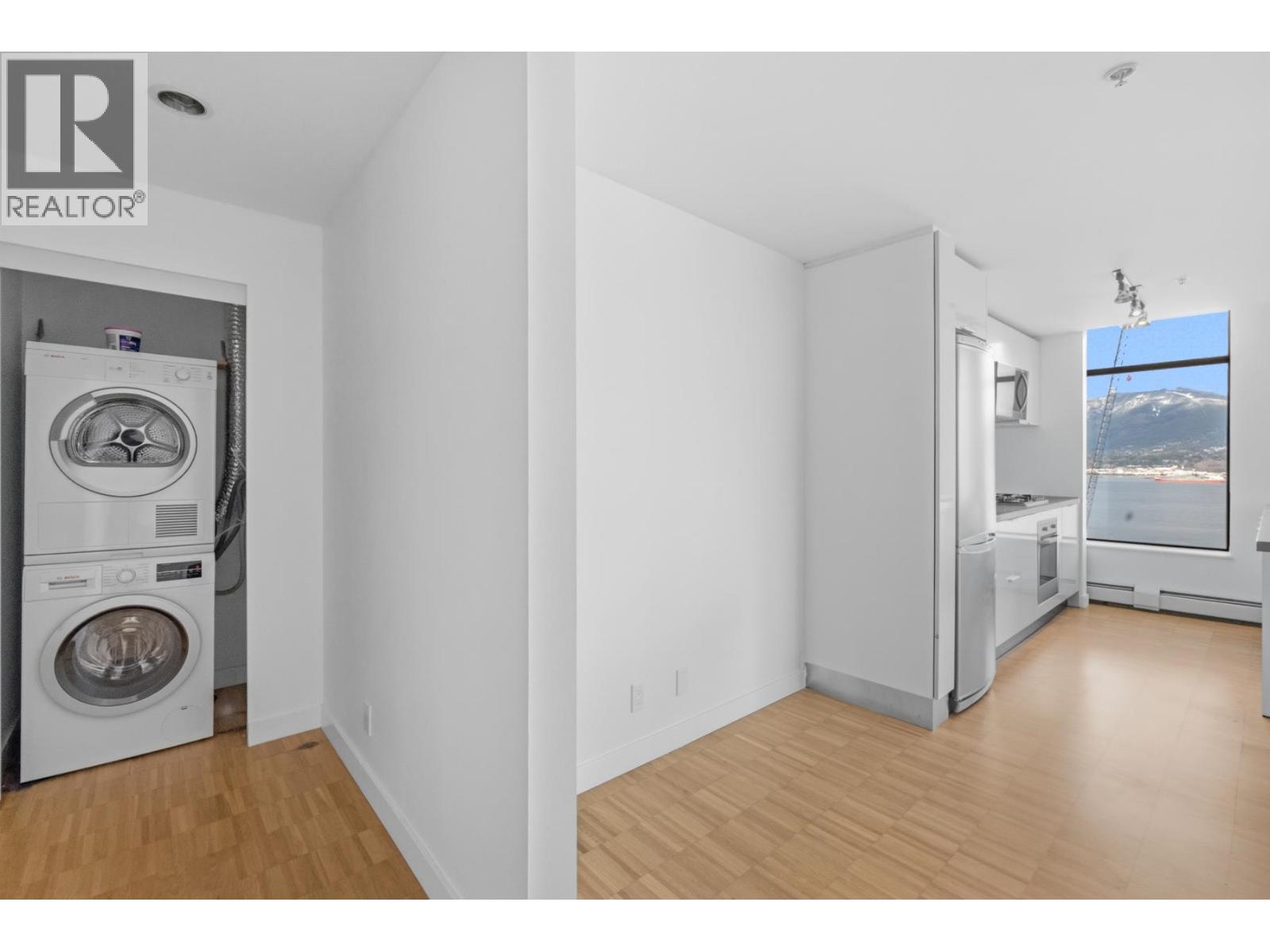 1701 108 W CORDOVA STREET, Vancouver