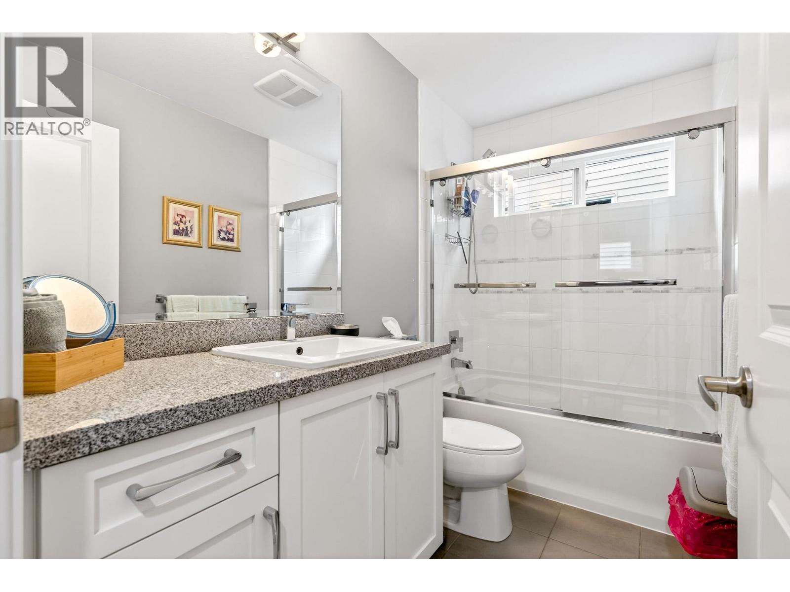 10473 ROBERTSON STREET, Maple Ridge