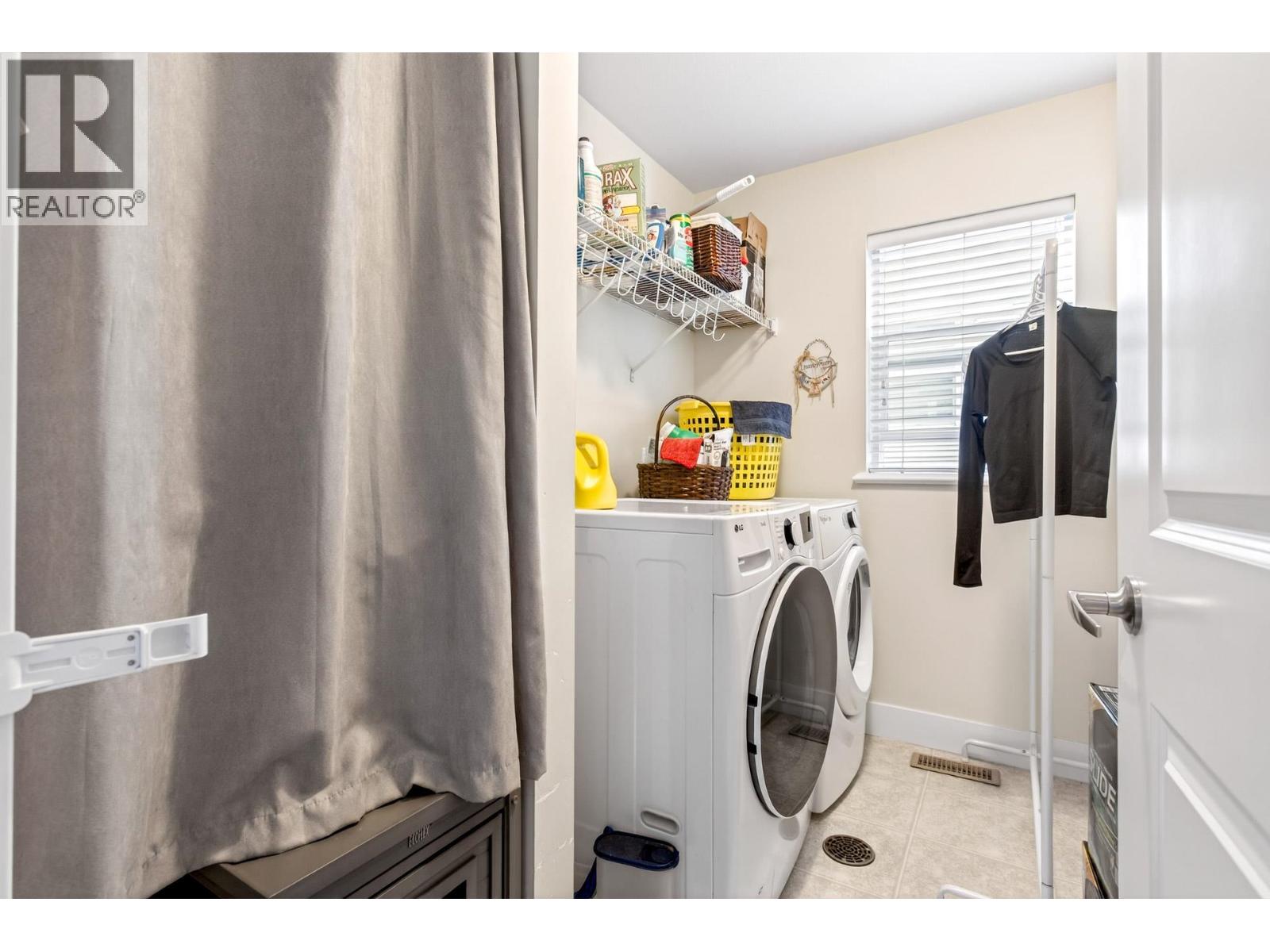 10473 ROBERTSON STREET, Maple Ridge