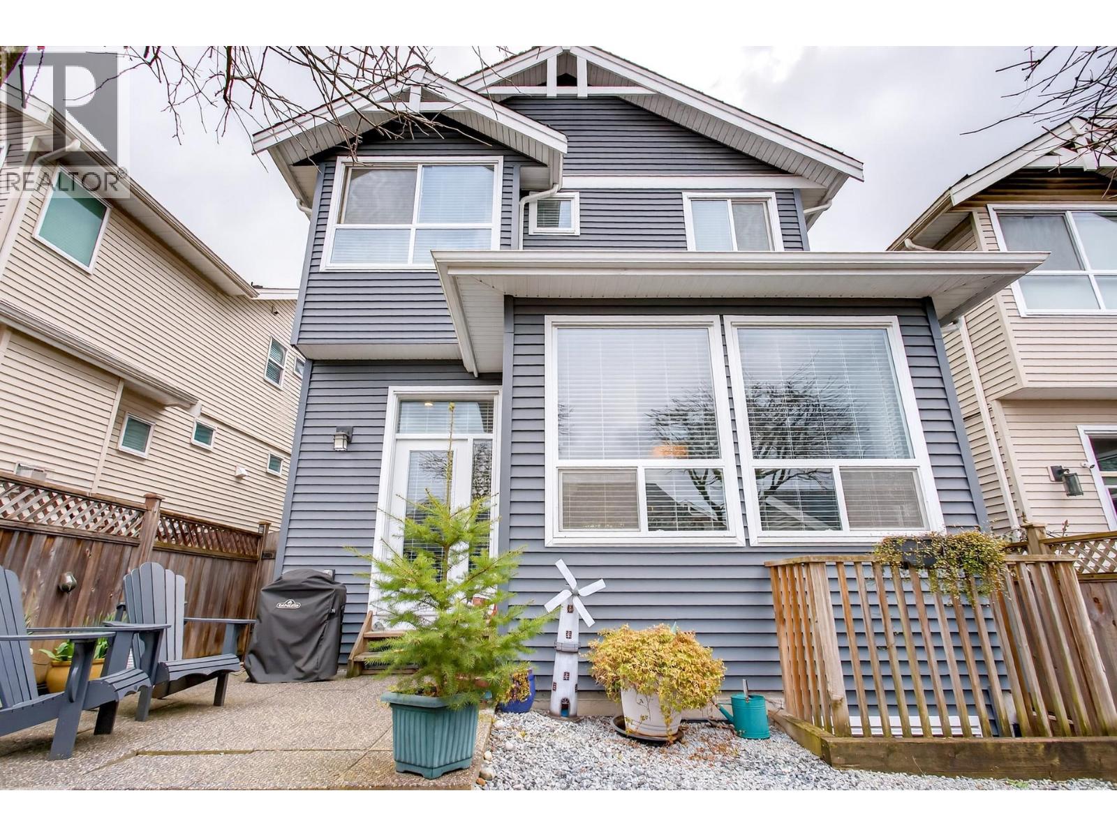 10473 ROBERTSON STREET, Maple Ridge