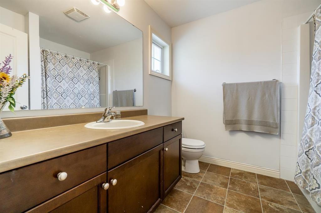 27 1175 7TH AVENUE, Hope, Hope