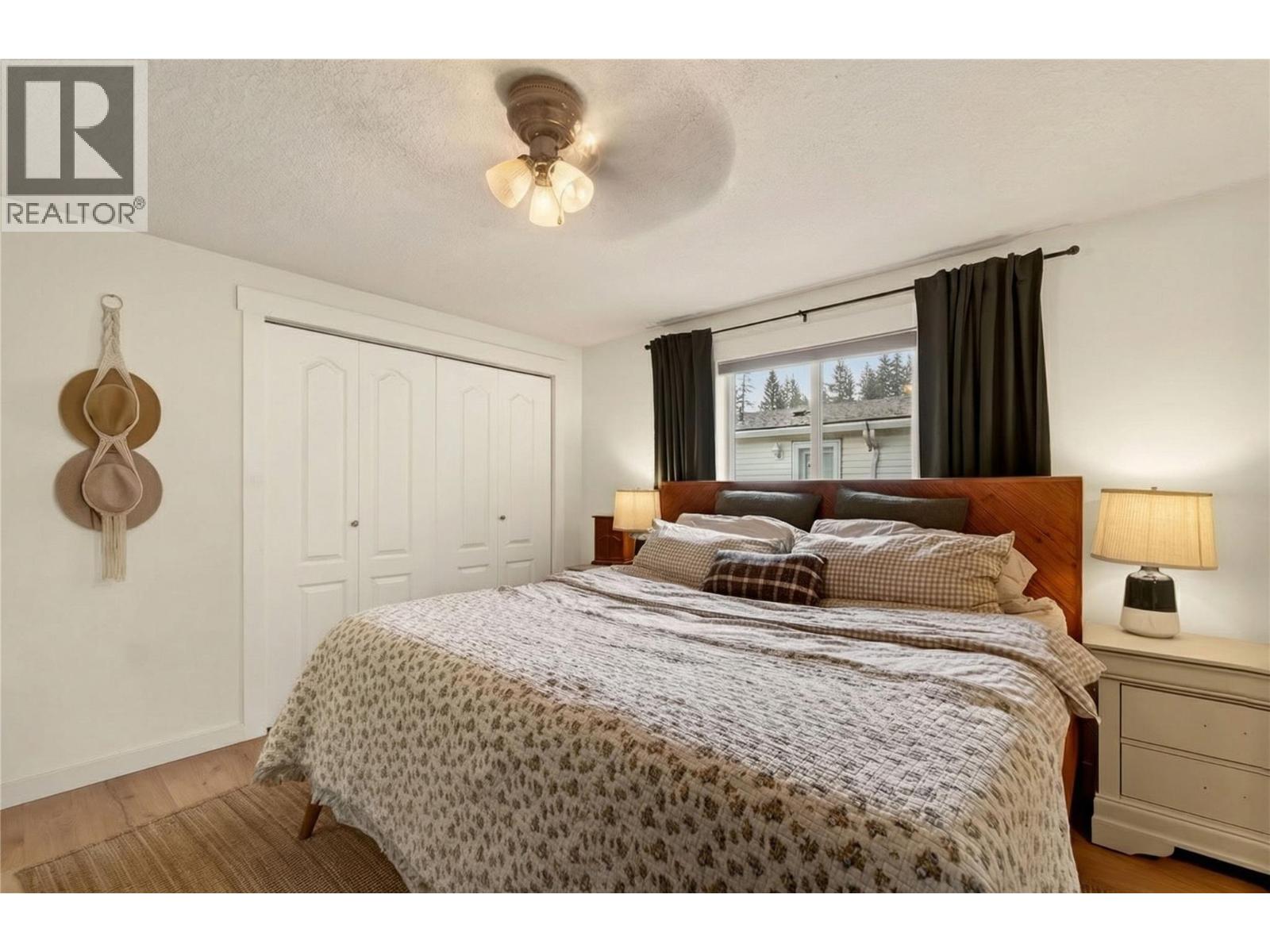 #27 900 10 AVENUE SE - 25