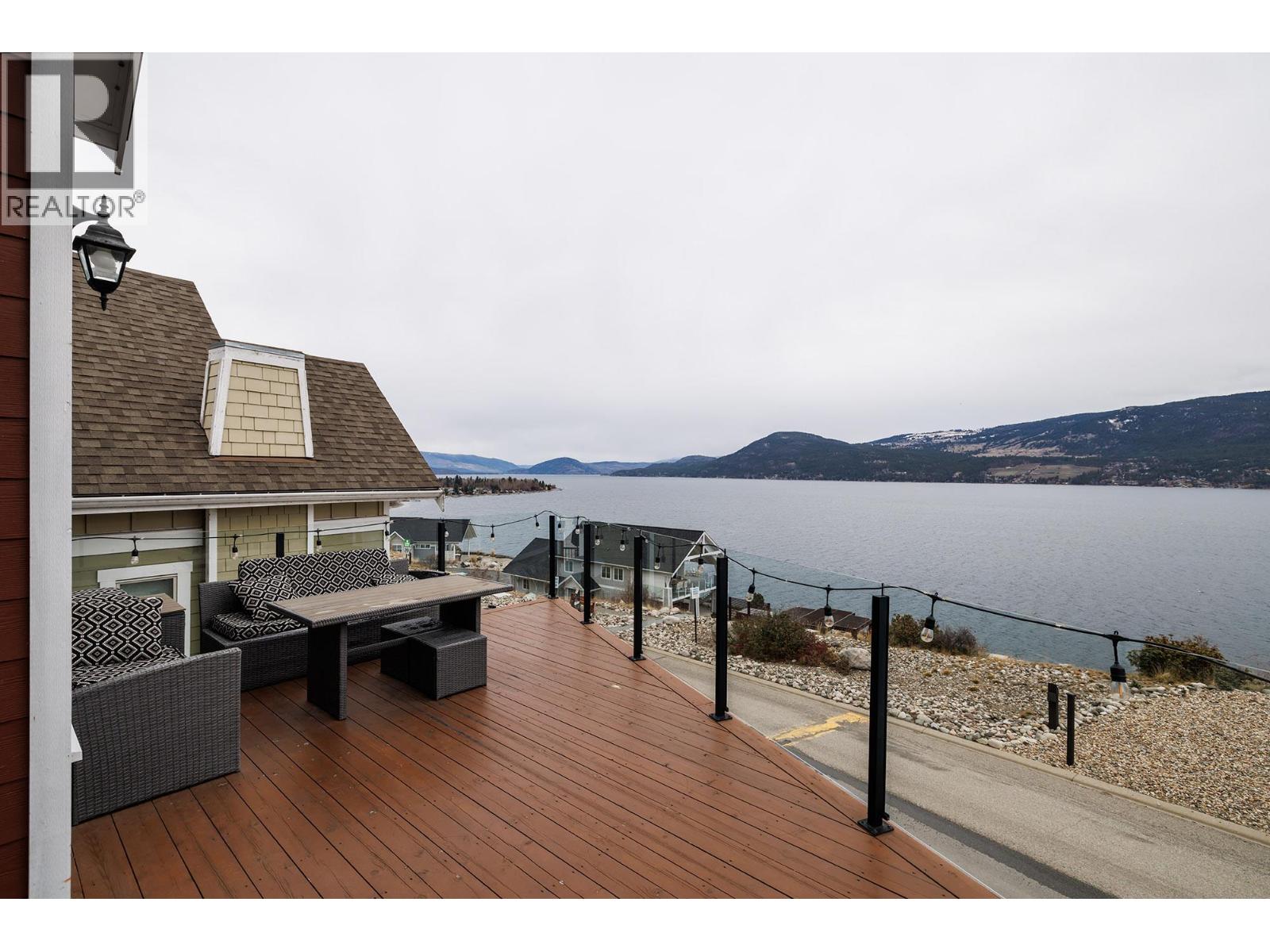 6930 Barcelona Drive, Kelowna