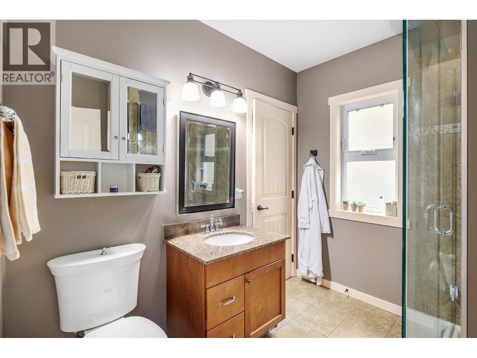 6930 Barcelona Drive, Kelowna