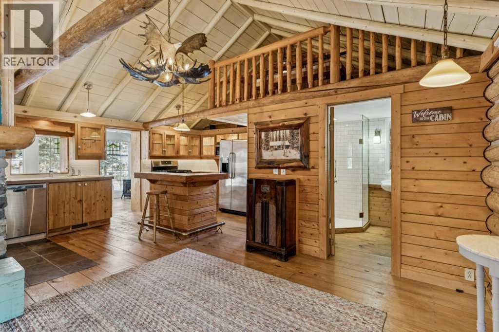 4 Pine Avenue, Bragg Creek