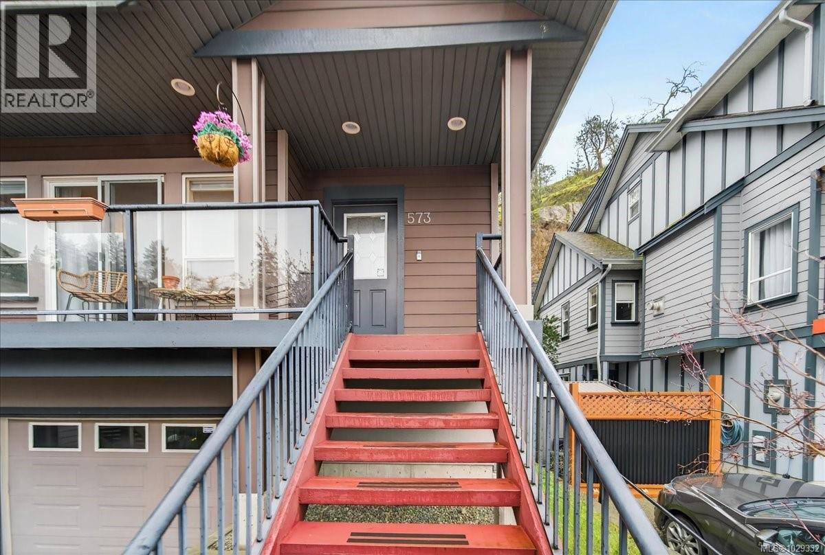 573 Kingsview Ridge - 3