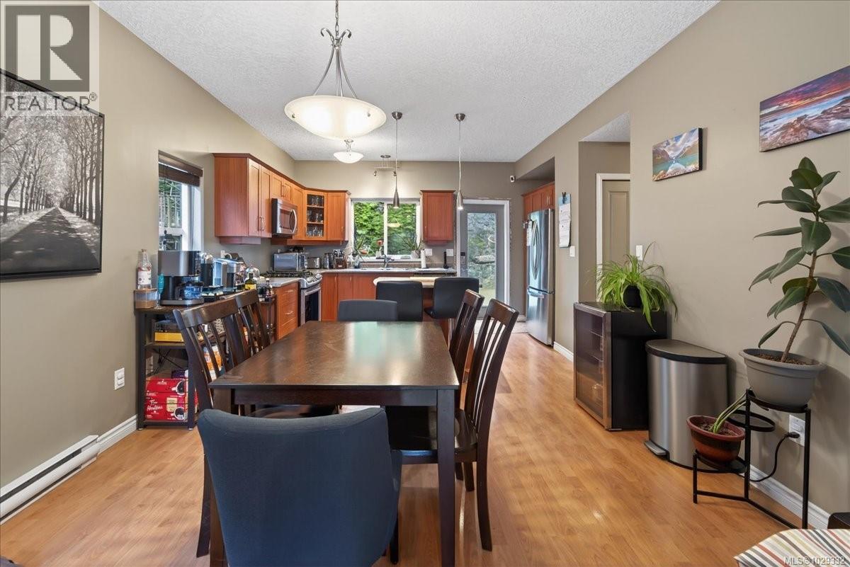 573 Kingsview Ridge - 4
