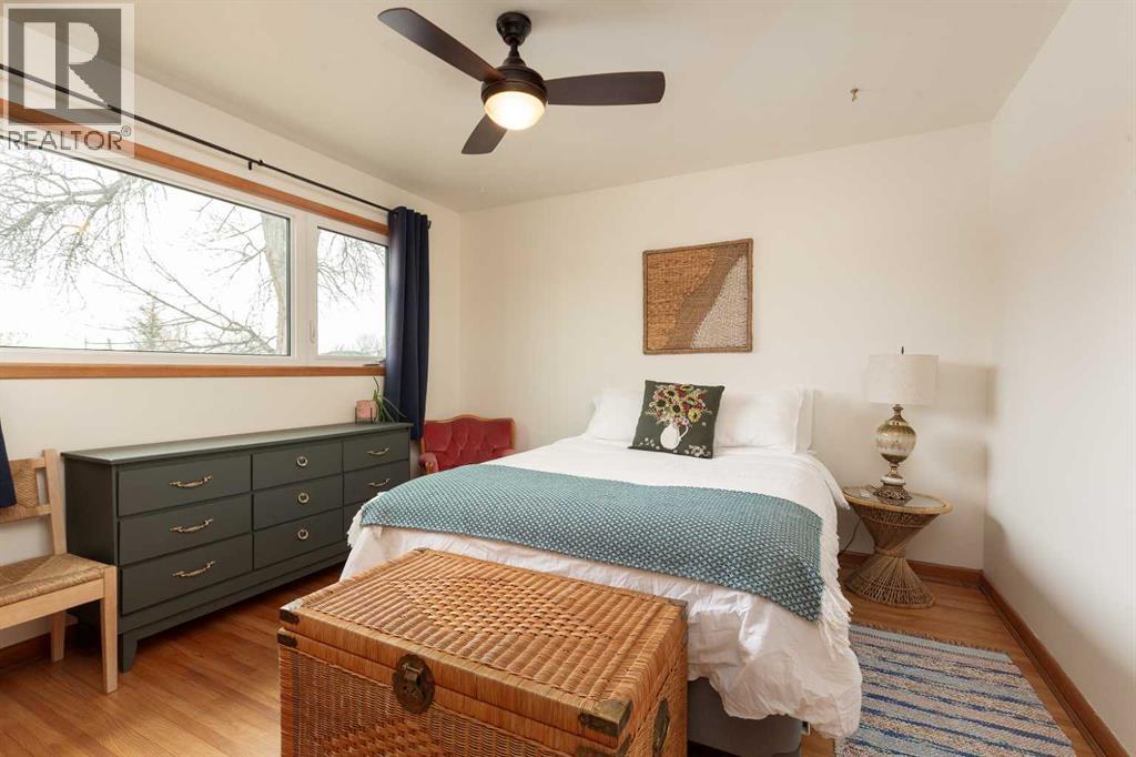 Single Family House Bungalow for Sale in   Street S Glendale Lethbridge 