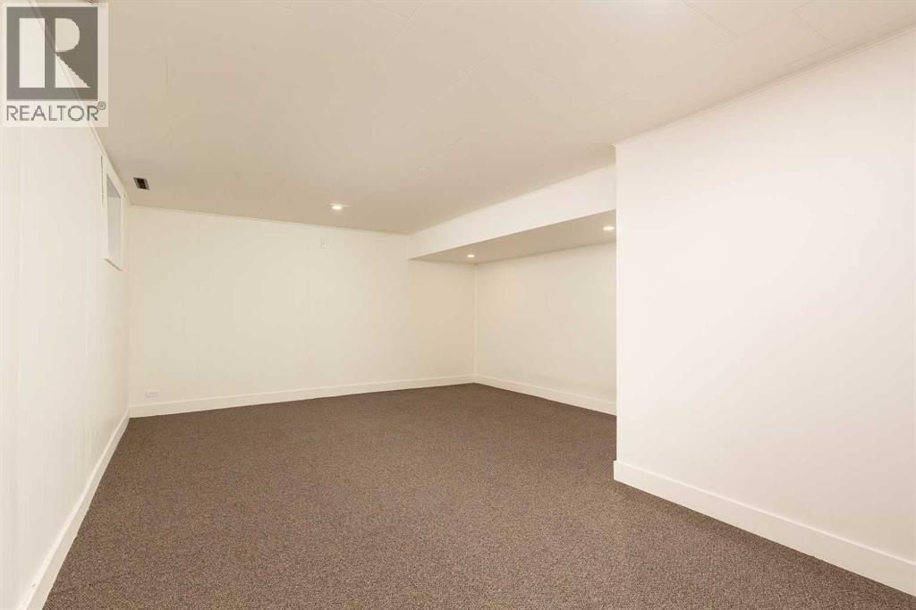 Single Family House Bungalow for Sale in   Street S Glendale Lethbridge 