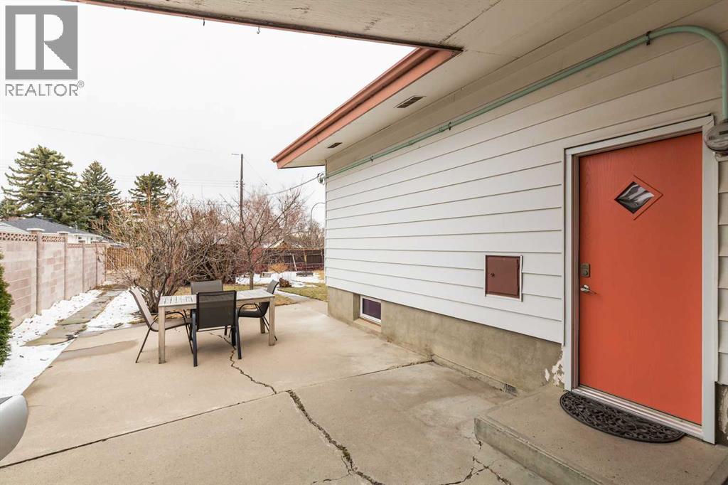 Single Family House Bungalow for Sale in   Street S Glendale Lethbridge 