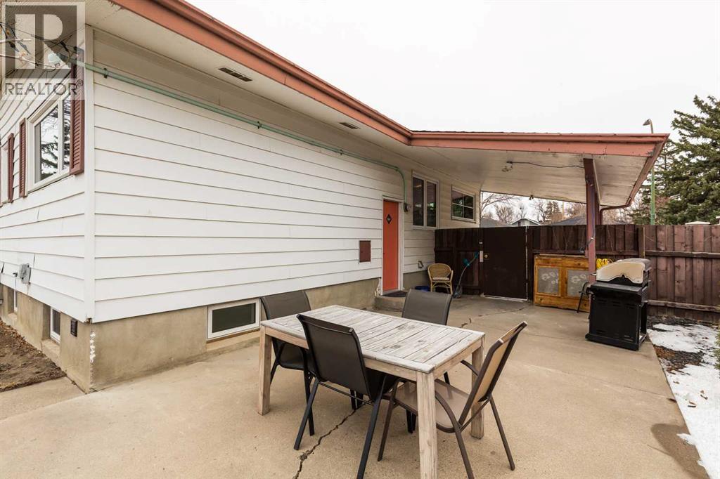 Single Family House Bungalow for Sale in   Street S Glendale Lethbridge 