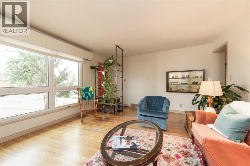 Single Family House Bungalow for Sale in   Street S Glendale Lethbridge 