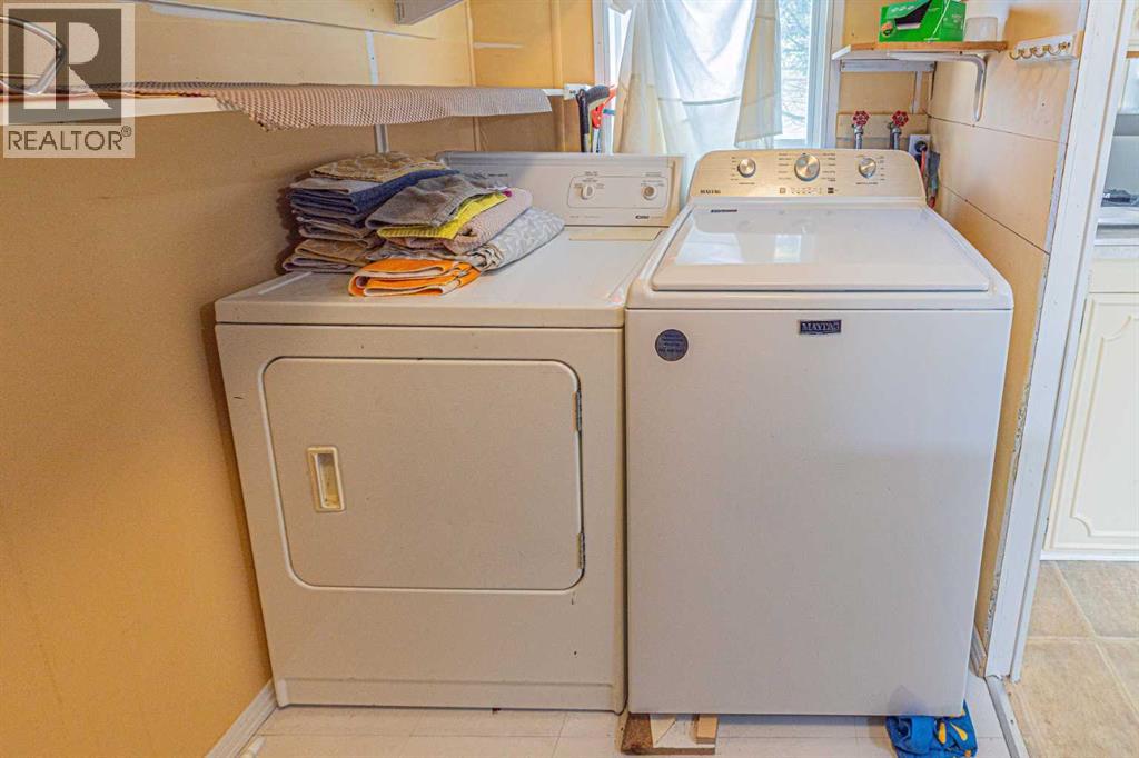 Single Family House Mobile Home for Sale in    Street NW Greenwood/Greenbriar Calgary 