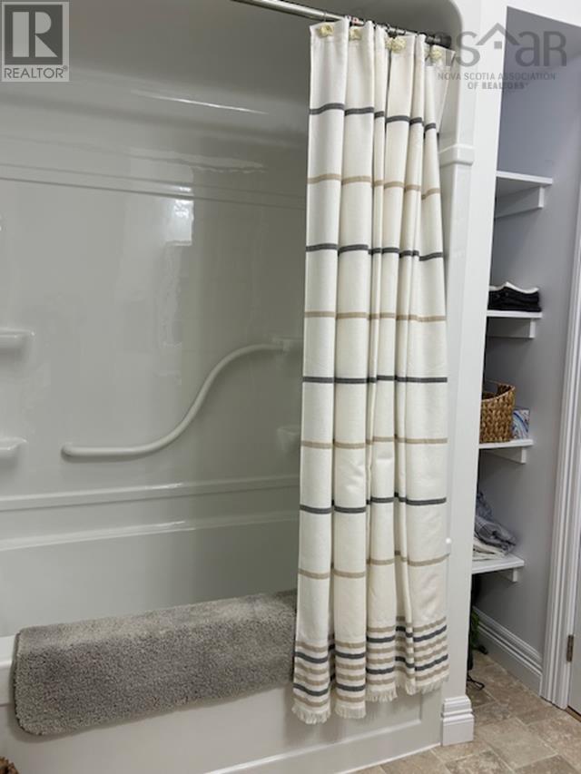 Property 13 of 22 of 74 Covington Place