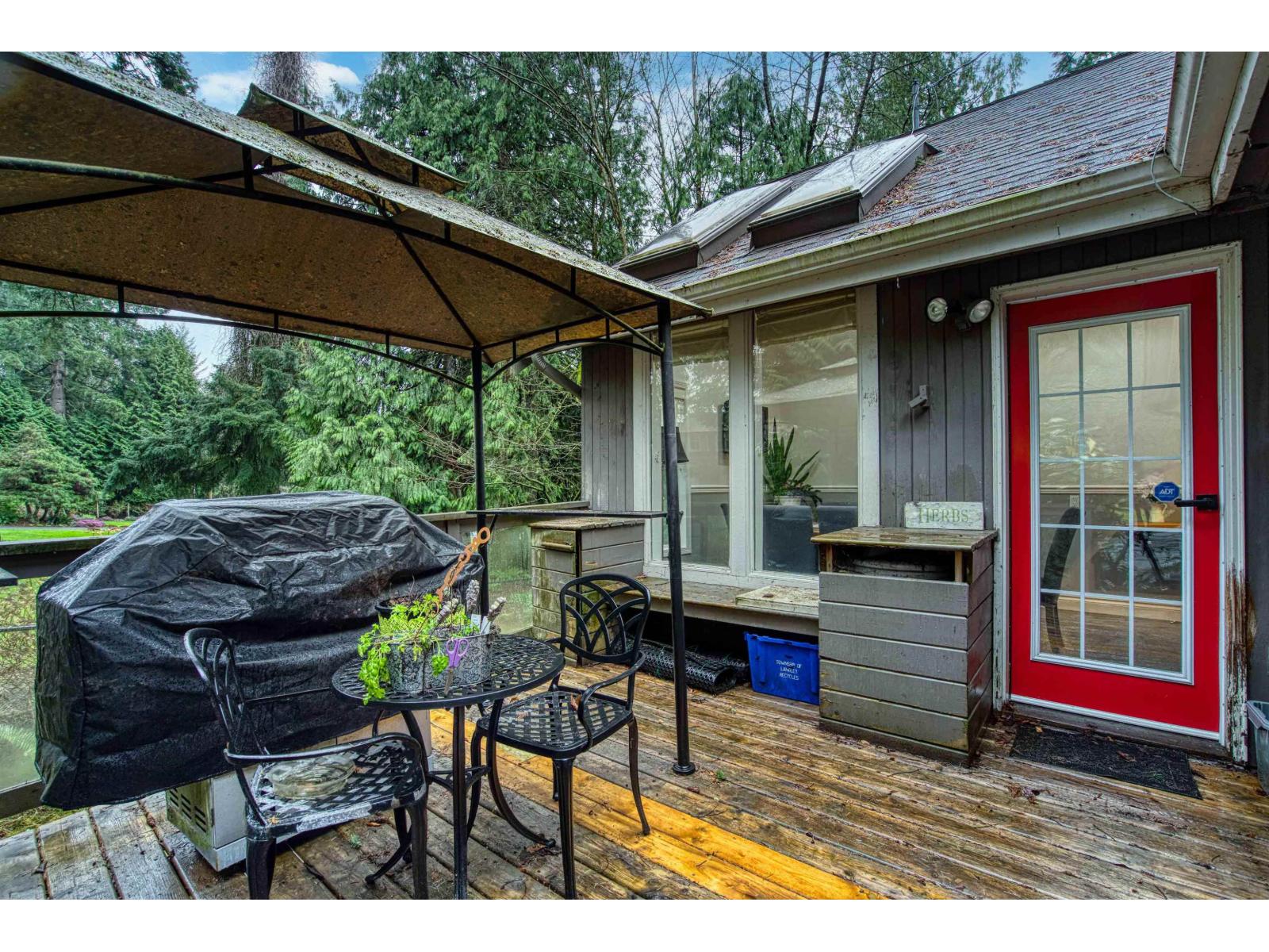 20017 FERNRIDGE CRESCENT, Langley