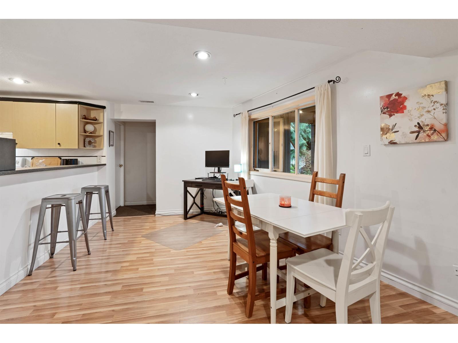 20017 FERNRIDGE CRESCENT, Langley