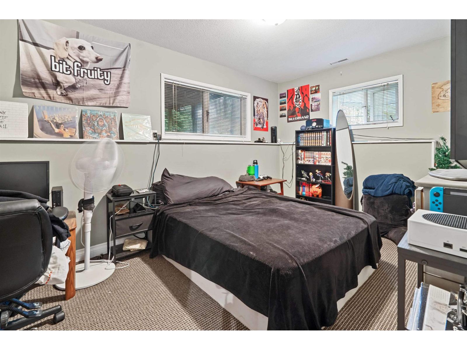 20017 FERNRIDGE CRESCENT, Langley