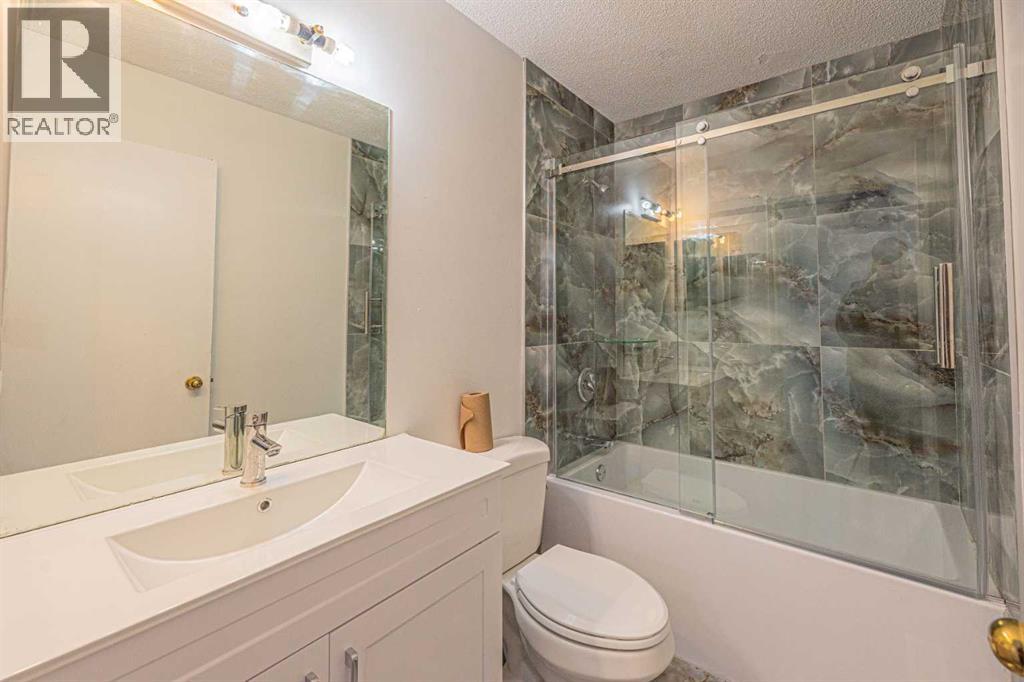 Single Family House for Sale in  Martindale Drive NE Martindale Calgary 