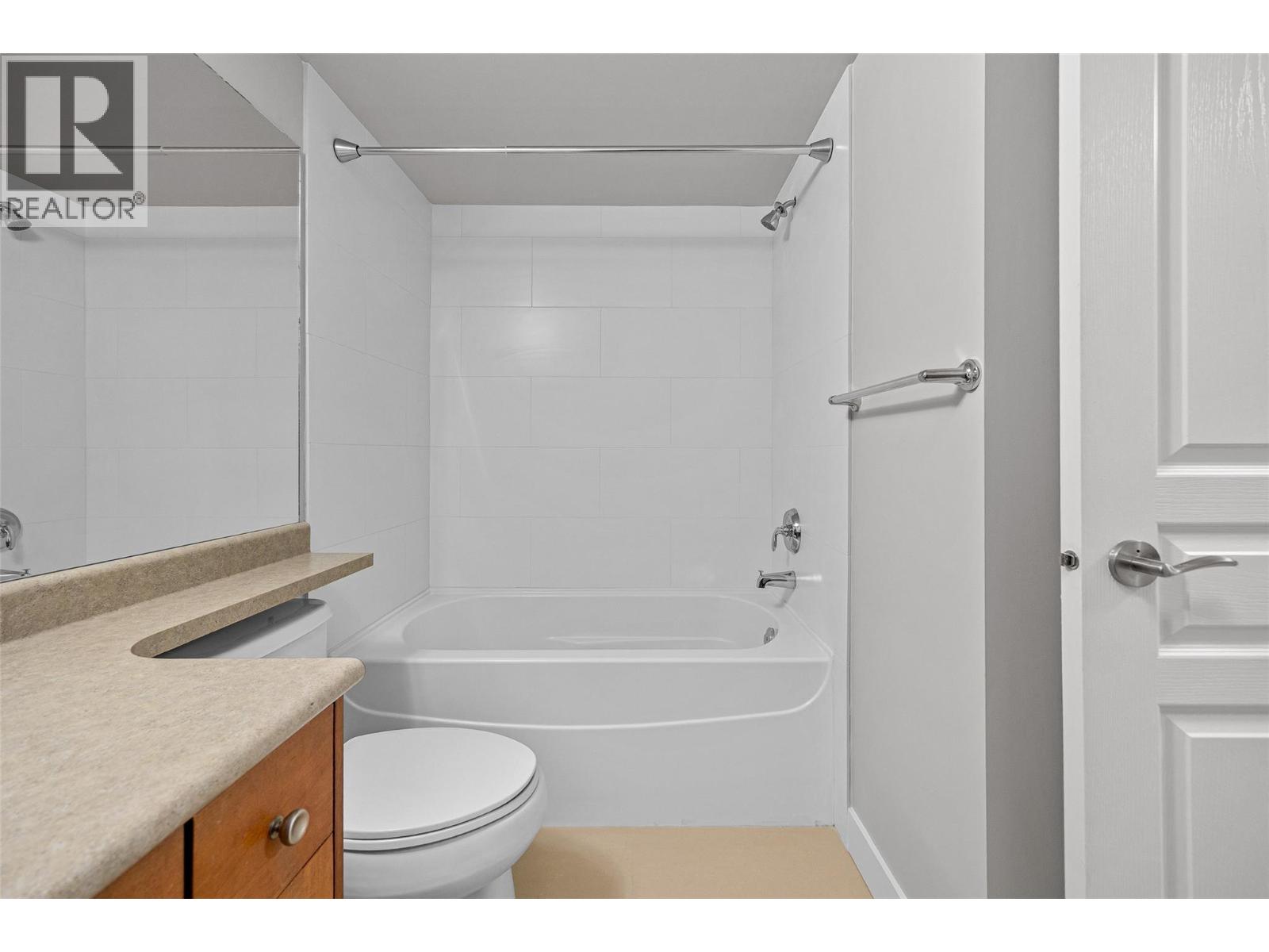 1099 Sunset Drive Unit# 237, Kelowna