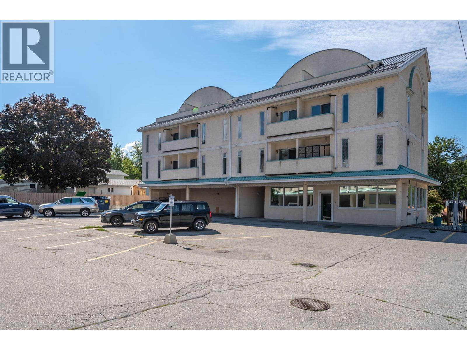 #3 1135 Main Street - 1