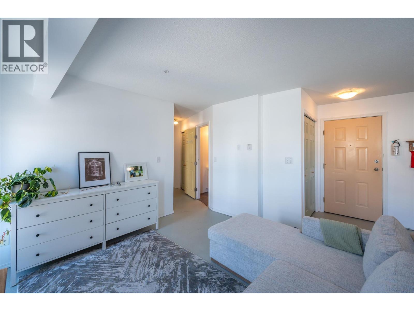 1135 Main Street Unit# 3, Okanagan Falls