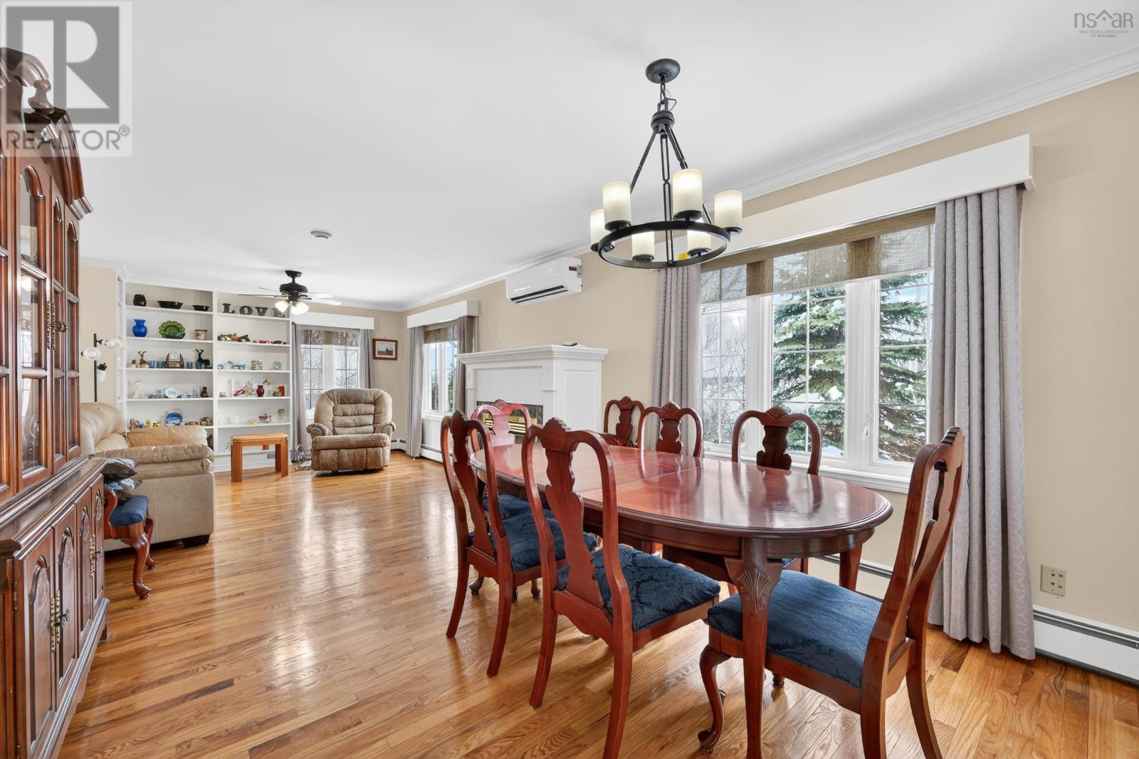 Property 14 of 36 of 28 OLD KINGS Road