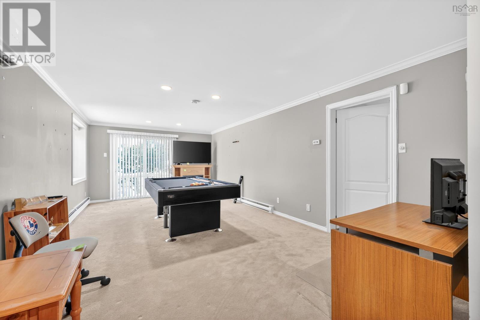 Property 25 of 36 of 28 OLD KINGS Road