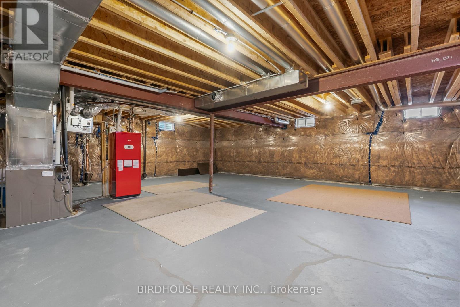 53 HANCOCK CRESCENT — photo 32